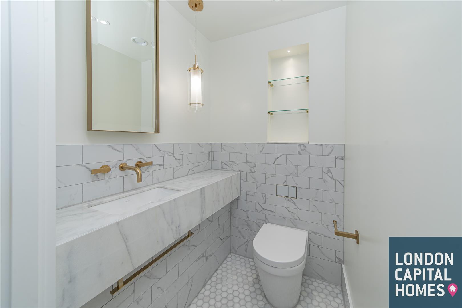 23 Gauging Square, London